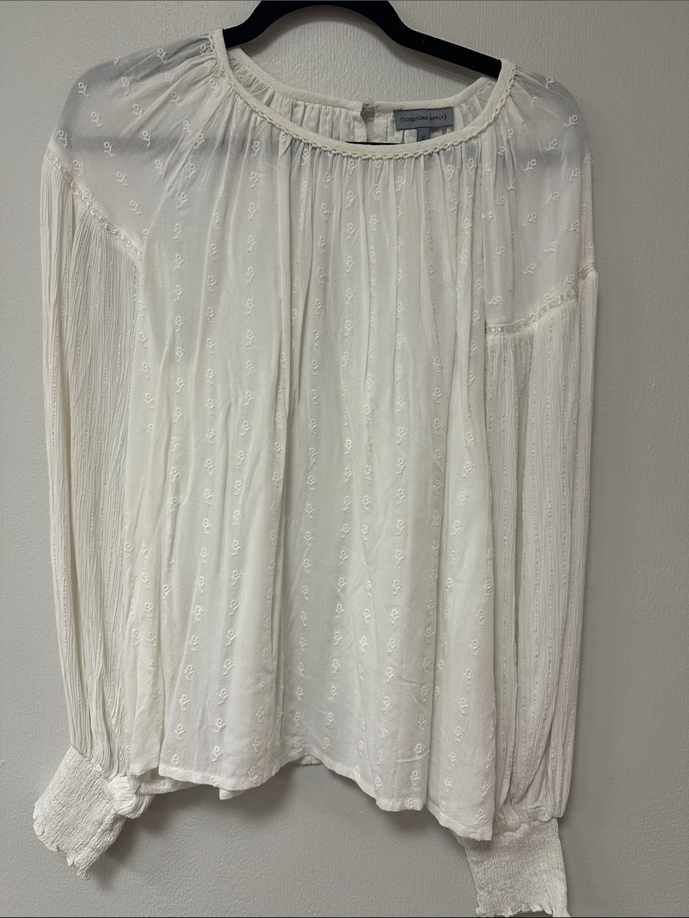 Women’s White Embroidered Peasant Blouse -